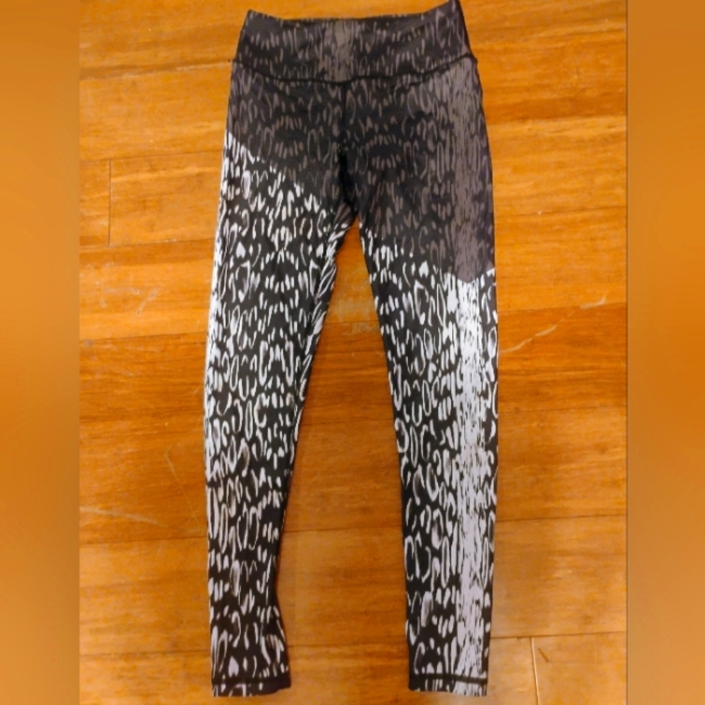 Victoria's secret athletic leggings